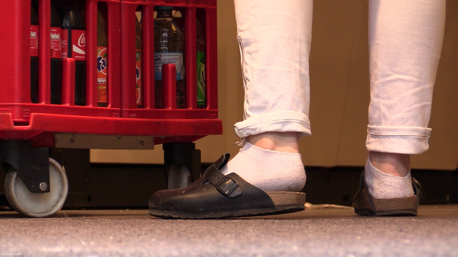 Tracce Umane: Frammenti di realtà senza filtro