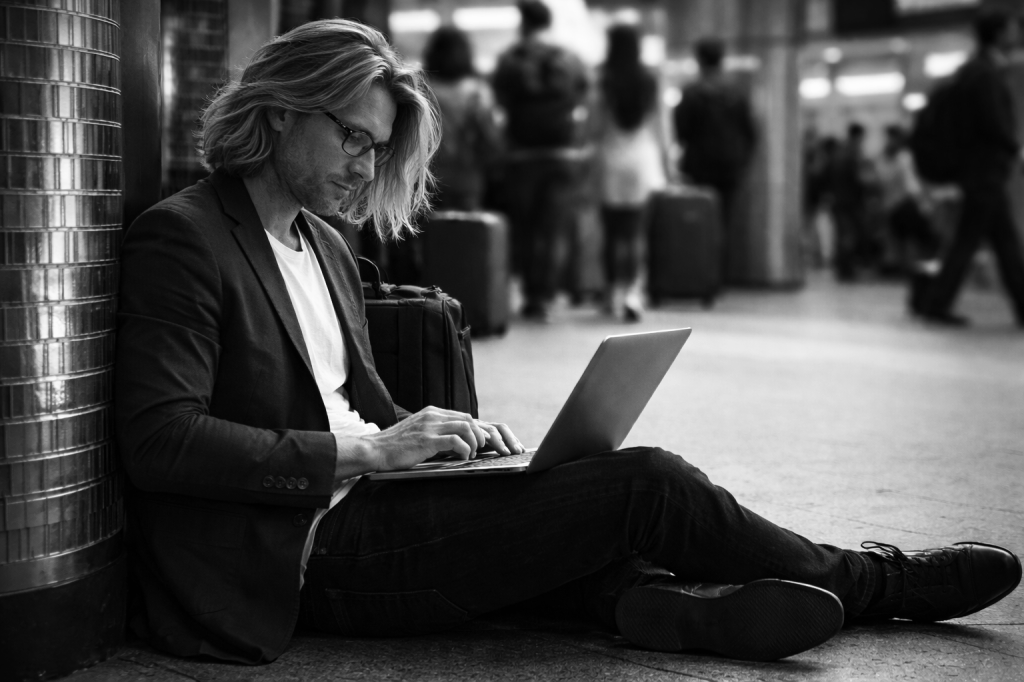 L’attesa che finge di&nbsp;servire