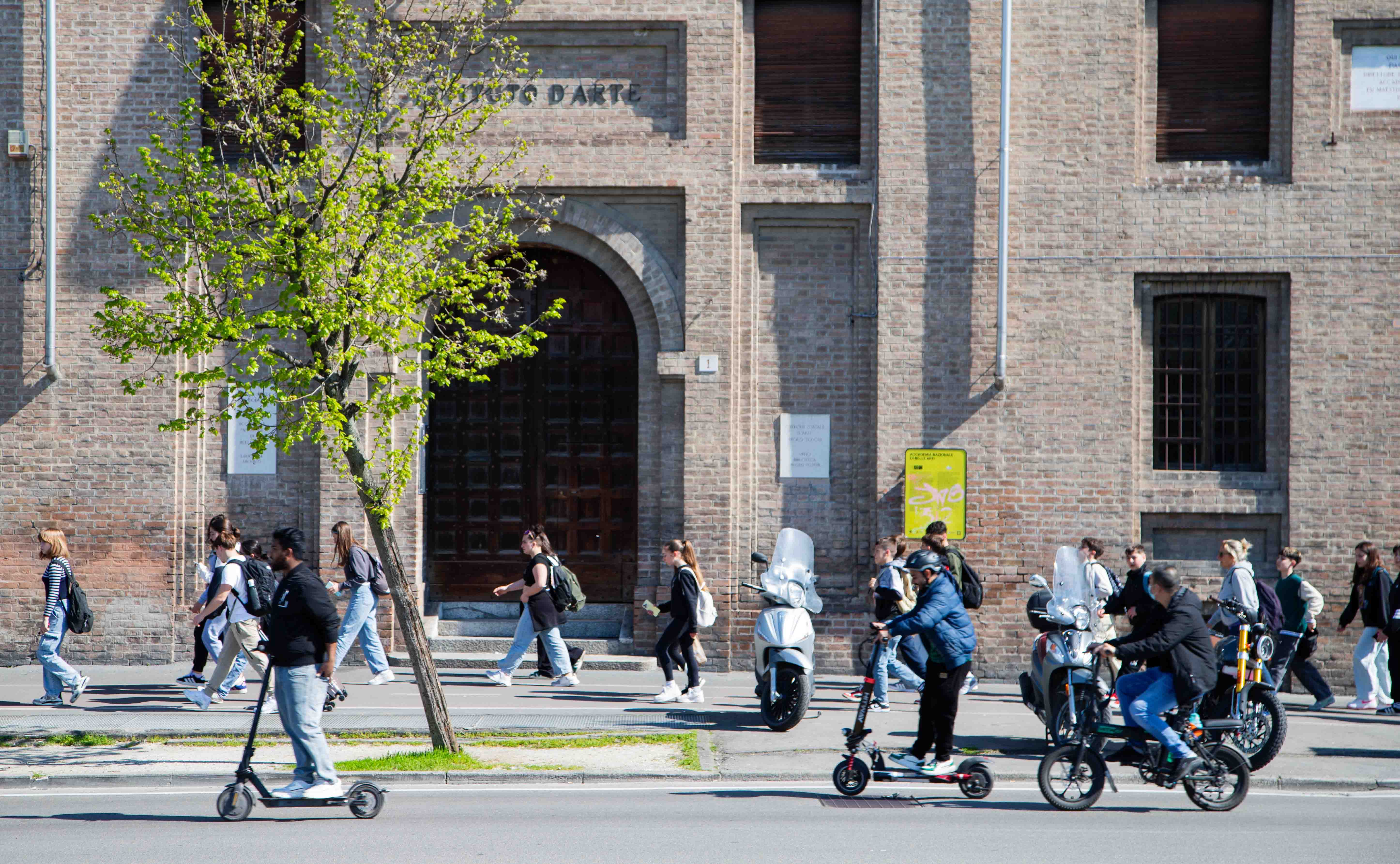 Piste ciclabili a Parma, ovvero come mandare i ragazzi al fronte